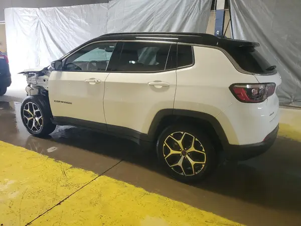 3C4NJDCN9ST581571 2025 JEEP COMPASS - Image 2