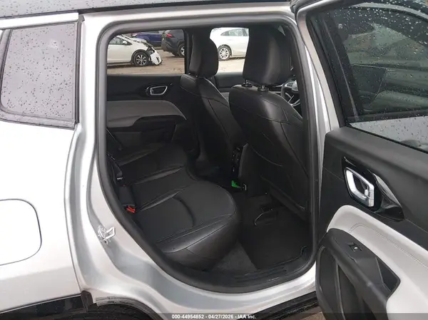3C4NJDCN9ST598127 2025 JEEP COMPASS - Image 8
