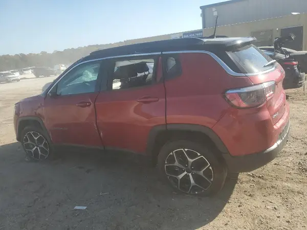 3C4NJDCN9ST600796 2025 JEEP COMPASS - Image 2