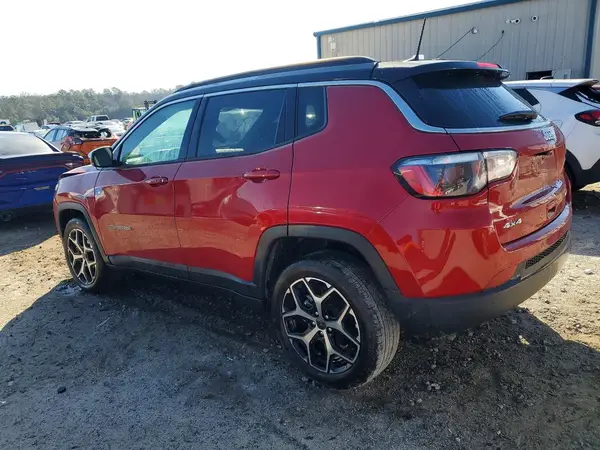 3C4NJDCN9ST614794 2025 JEEP COMPASS - Image 2