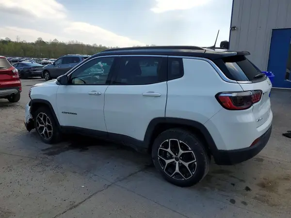 3C4NJDCN9ST620210 2025 JEEP COMPASS - Image 2