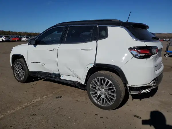 3C4NJDCNXPT503825 2023 JEEP COMPASS - Image 2