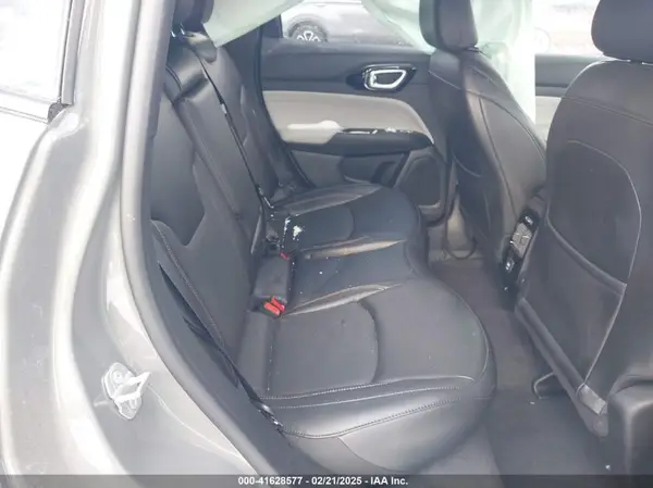 3C4NJDCNXPT541331 2023 JEEP COMPASS - Image 8