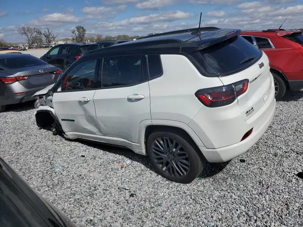 3C4NJDCNXPT556055 2023 JEEP COMPASS - Image 2