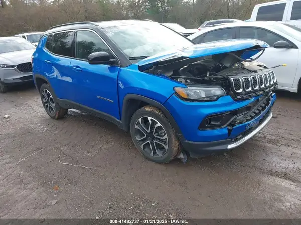 3C4NJDCNXPT565015 2023 JEEP COMPASS - Image 1