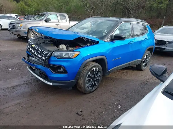 3C4NJDCNXPT565015 2023 JEEP COMPASS - Image 2