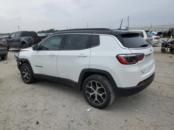 3C4NJDCNXRT106117 2024 JEEP COMPASS - Image 2