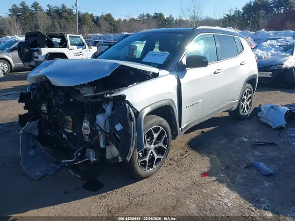 3C4NJDCNXRT107106 2024 JEEP COMPASS - Image 2