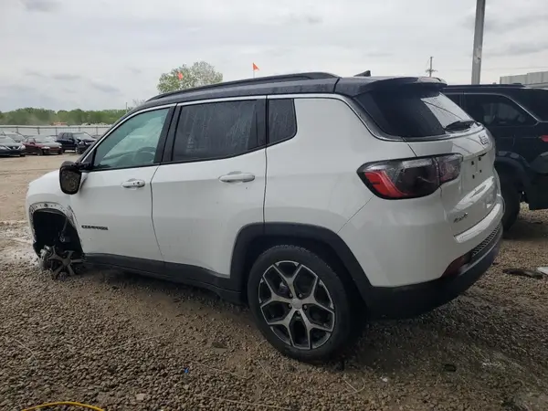 3C4NJDCNXRT134533 2024 JEEP COMPASS - Image 2