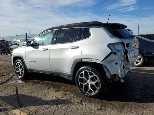 3C4NJDCNXRT141305 2024 JEEP COMPASS - Image 2
