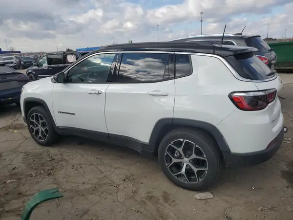 3C4NJDCNXRT142311 2024 JEEP COMPASS - Image 2