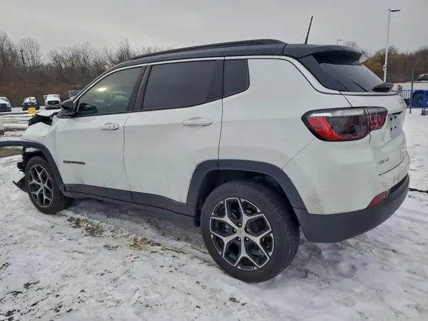 3C4NJDCNXRT143829 2024 JEEP COMPASS - Image 2