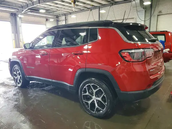 3C4NJDCNXRT152773 2024 JEEP COMPASS - Image 2
