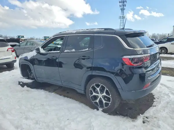 3C4NJDCNXRT153115 2024 JEEP COMPASS - Image 2