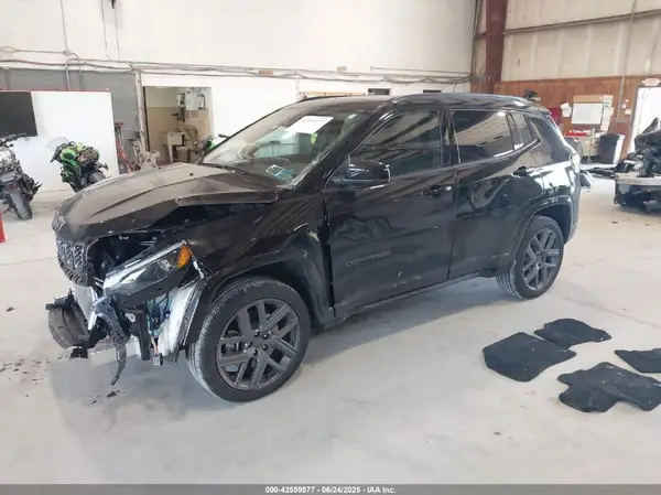 3C4NJDCNXRT159898 2024 JEEP COMPASS - Image 2
