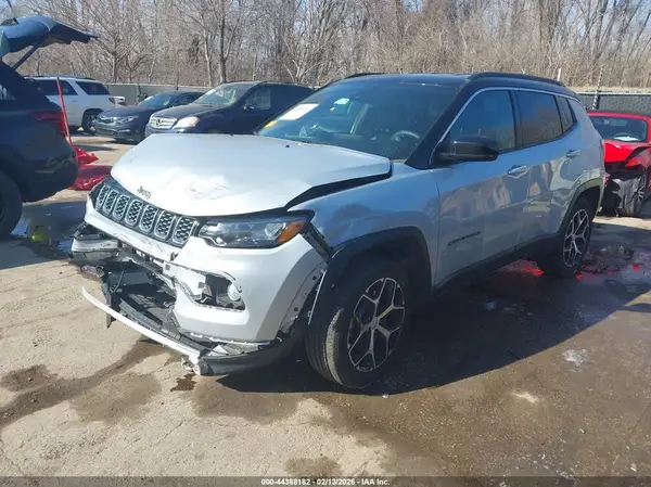 3C4NJDCNXRT174482 2024 JEEP COMPASS - Image 2