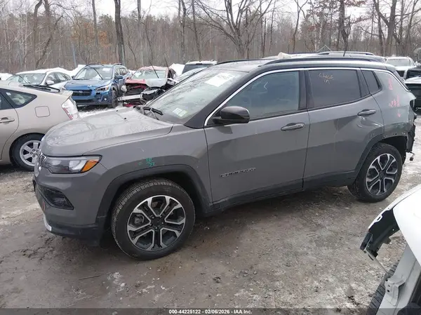 3C4NJDCNXRT584747 2024 JEEP COMPASS - Image 2