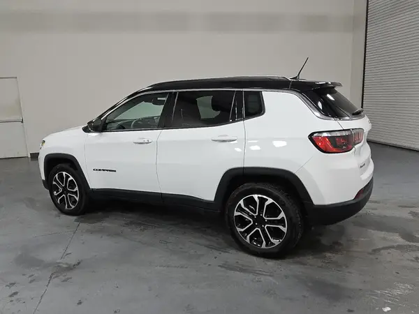 3C4NJDCNXRT596011 2024 JEEP COMPASS - Image 2