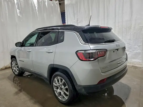 3C4NJDCNXST508113 2025 JEEP COMPASS - Image 2