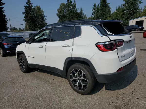 3C4NJDCNXST510931 2025 JEEP COMPASS - Image 2