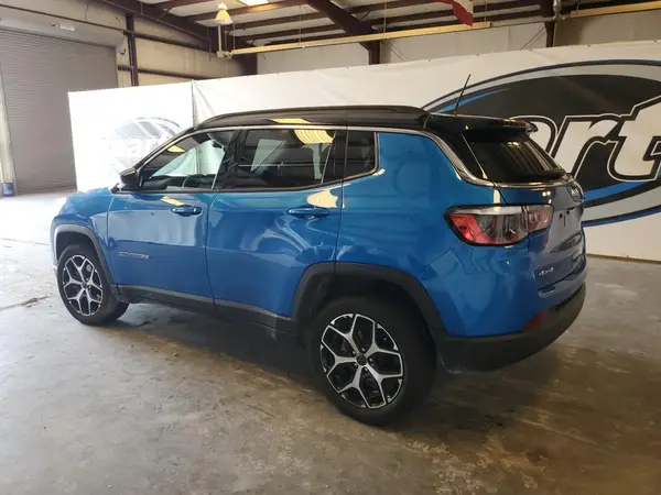 3C4NJDCNXST511335 2025 JEEP COMPASS - Image 2