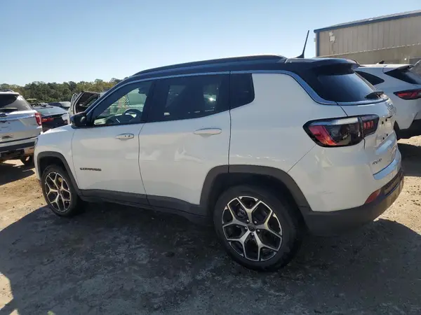 3C4NJDCNXST514316 2025 JEEP COMPASS - Image 2