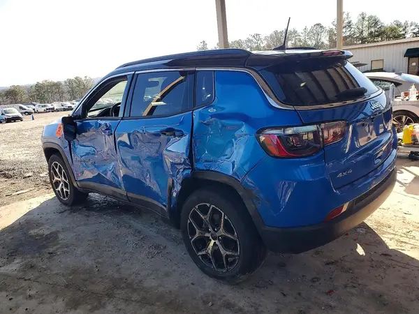 3C4NJDCNXST523341 2025 JEEP COMPASS - Image 2