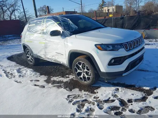 3C4NJDCNXST531729 2025 JEEP COMPASS - Image 1