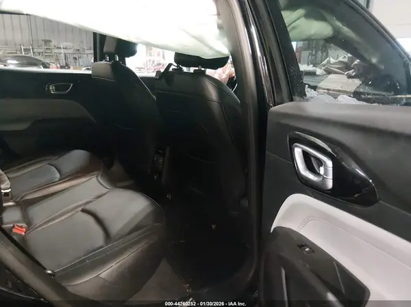 3C4NJDCNXST537854 2025 JEEP COMPASS - Image 8