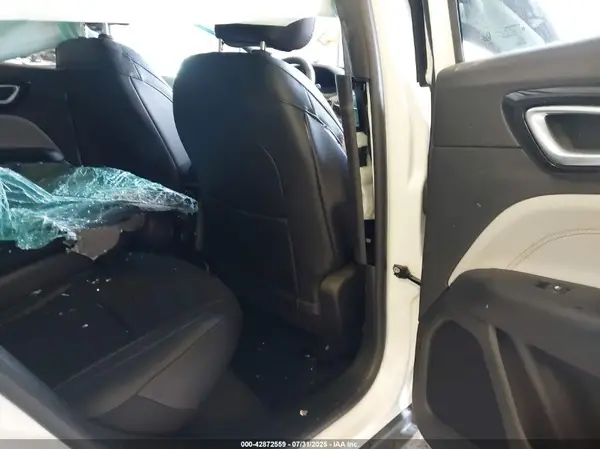 3C4NJDCNXST571910 2025 JEEP COMPASS - Image 8