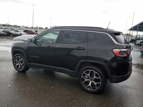 3C4NJDCNXST577528 2025 JEEP COMPASS - Image 2