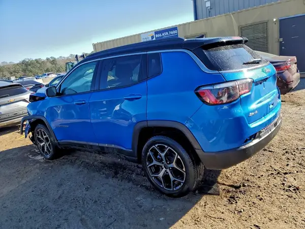 3C4NJDCNXST581434 2025 JEEP COMPASS - Image 2