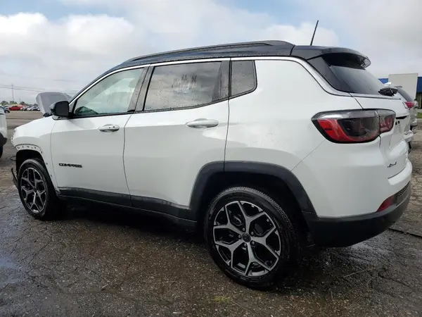 3C4NJDCNXST581661 2025 JEEP COMPASS - Image 2