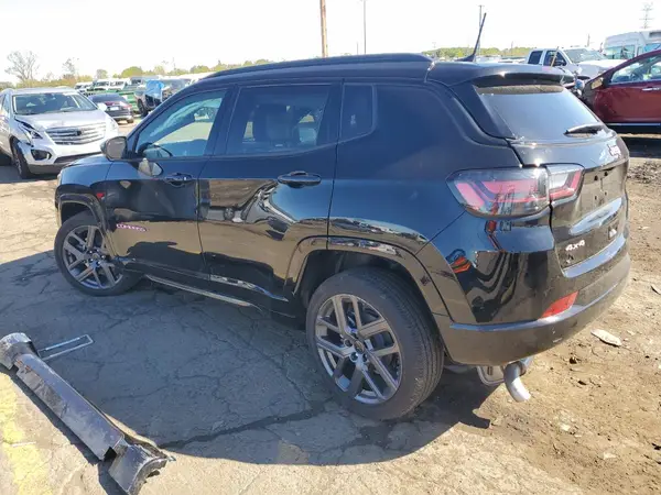 3C4NJDCNXST588447 2025 JEEP COMPASS - Image 2