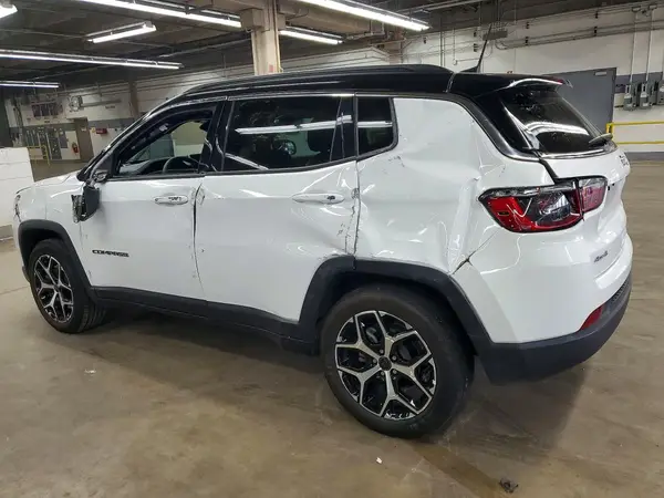 3C4NJDCNXST594698 2025 JEEP COMPASS - Image 2
