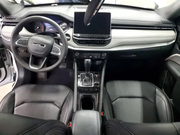 3C4NJDCNXST594698 2025 JEEP COMPASS - Image 8