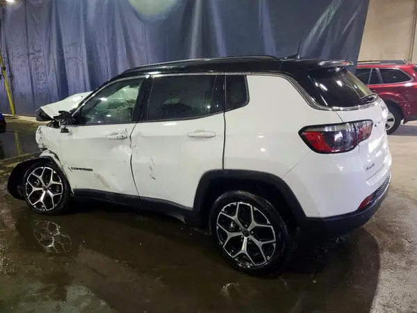 3C4NJDCNXST600032 2025 JEEP COMPASS - Image 2