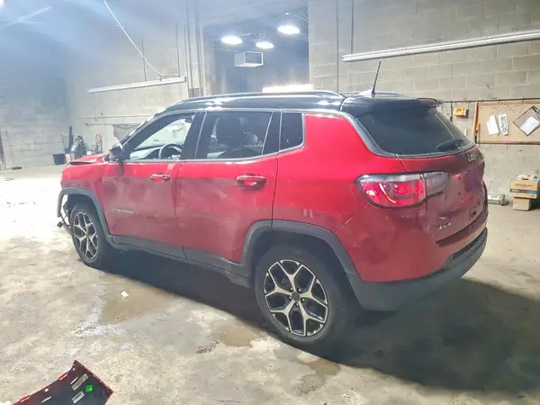 3C4NJDCNXST601813 2025 JEEP COMPASS - Image 2