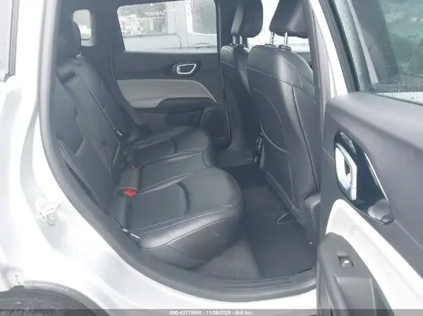 3C4NJDCNXST605912 2025 JEEP COMPASS - Image 8