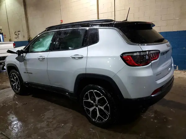 3C4NJDCNXST625027 2025 JEEP COMPASS - Image 2