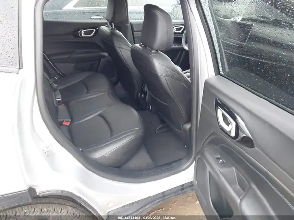 3C4NJDCNXTT170908 2026 JEEP COMPASS - Image 8