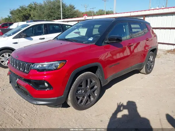 3C4NJDCNXTT178121 2026 JEEP COMPASS - Image 2