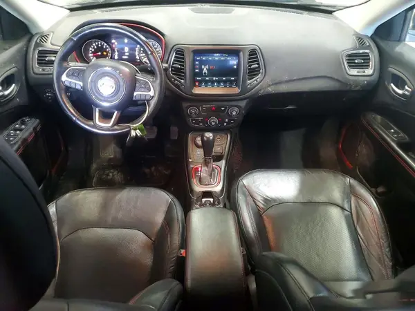 3C4NJDDB0HT630721 2017 JEEP COMPASS - Image 8