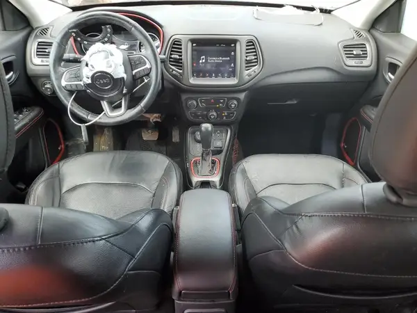 3C4NJDDB0HT635580 2017 JEEP COMPASS - Image 8