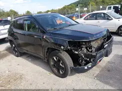 3C4NJDDB0HT656607 2017 JEEP COMPASS