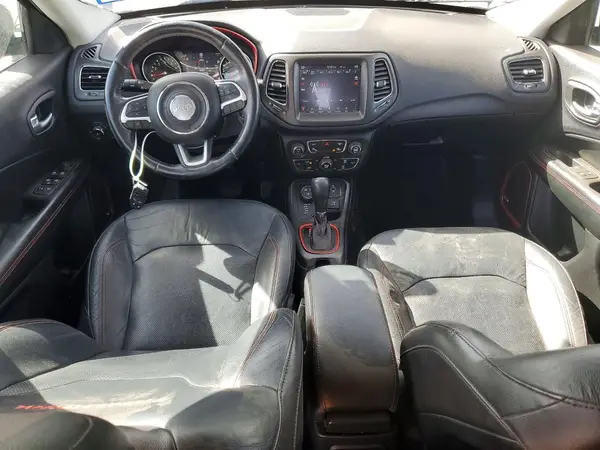 3C4NJDDB0HT656994 2017 JEEP COMPASS - Image 8