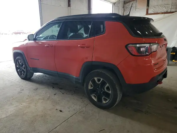 3C4NJDDB0HT667042 2017 JEEP COMPASS - Image 2