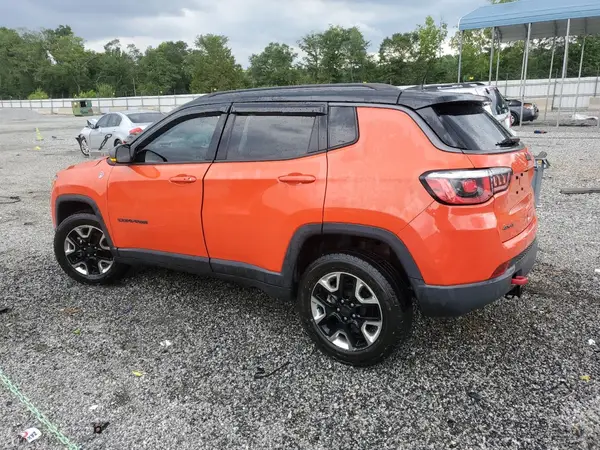 3C4NJDDB0JT128653 2018 JEEP COMPASS - Image 2