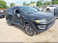 3C4NJDDB0JT129673 2018 JEEP COMPASS