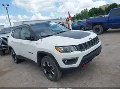 3C4NJDDB0JT199027 2018 JEEP COMPASS